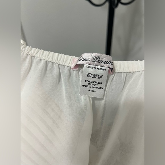 Linea Donatella NWOT Ivory Pleated Chemise with Lace - Picture 7 of 9
